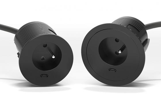 VersaTag 1x 230V, 1x USB-C, czarny