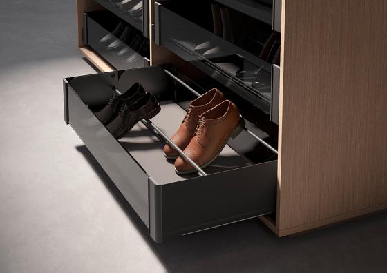 K-KES Conero, zásuvka na boty a čelní+zadní výplň, H168/475, KB=500, černá